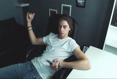 Twink Cam show