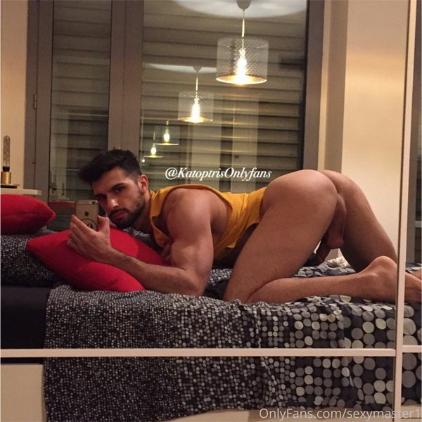 Parsifaltheking aka Katoptris aka SexyMaster1